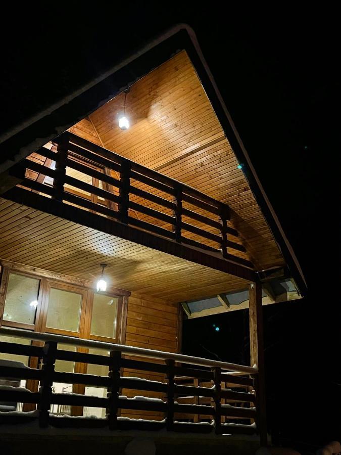 Villa Hill Hut Myta Exterior foto